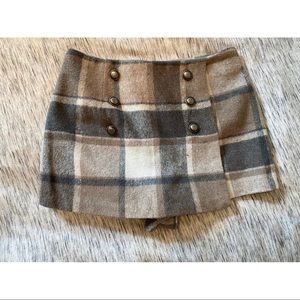 Forever 21 plaid short/skirt